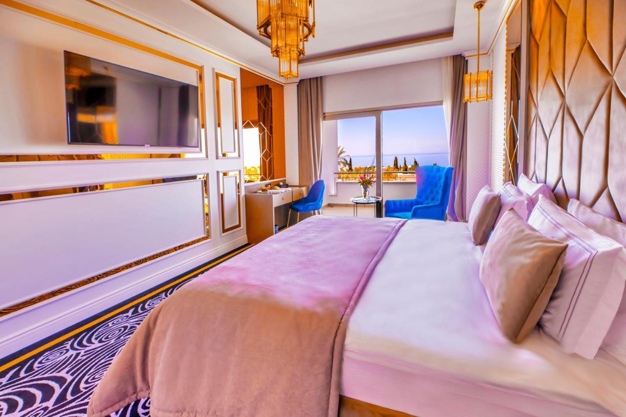 Chamada Prestige And Casino Готель Agios Epiktitos