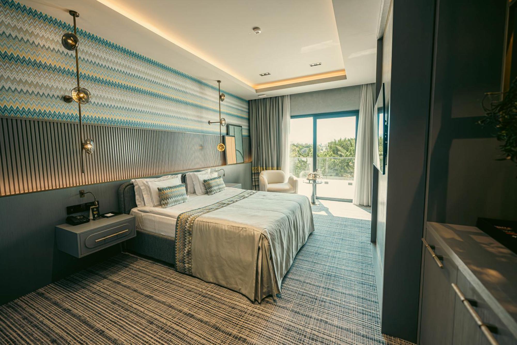 Chamada Prestige And Casino Готель